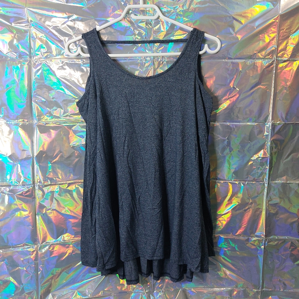 Acemi Cold Shoulder Top